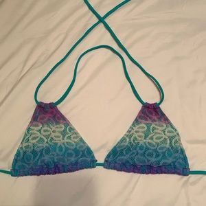 ⭐️ 3/$20 Victoria’s Secret bikini top
